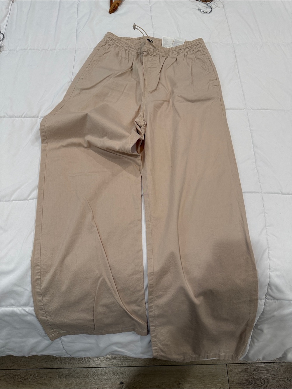 H&M Light Beige Wide-Leg Drawstring Chinos